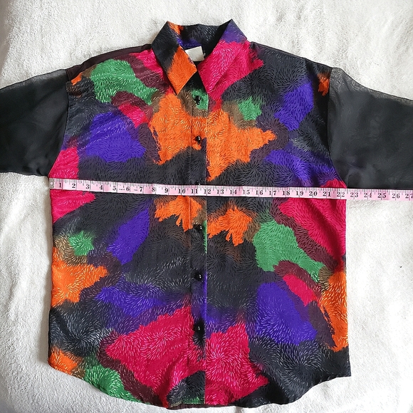 Sheer Sleeve Vibrant Vintage Button Down Blouse - Picture 13 of 15